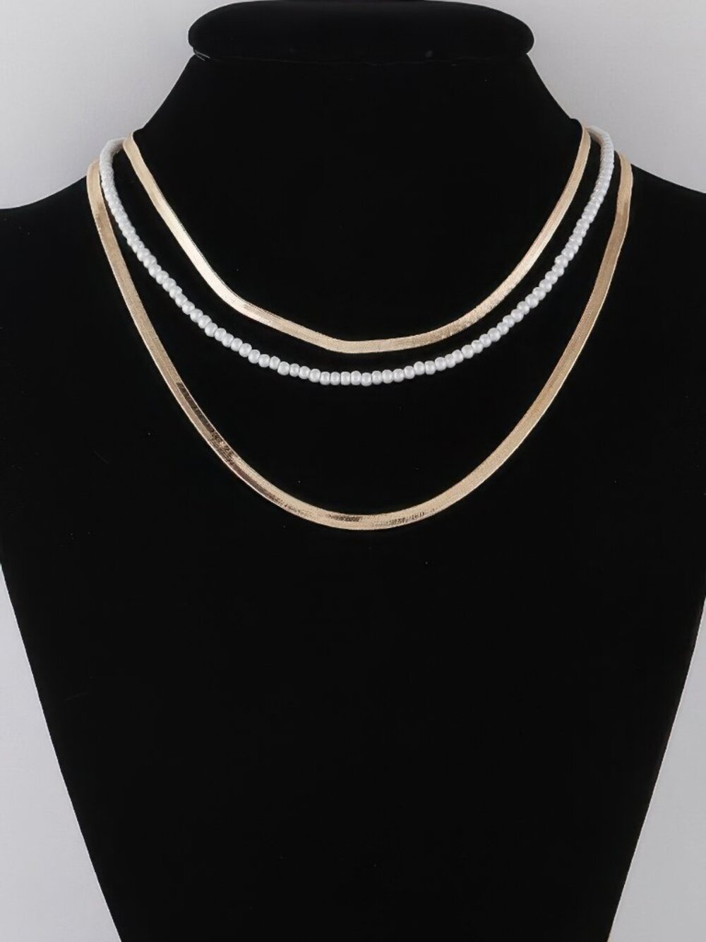 Snake Chain N Pearl Necklace